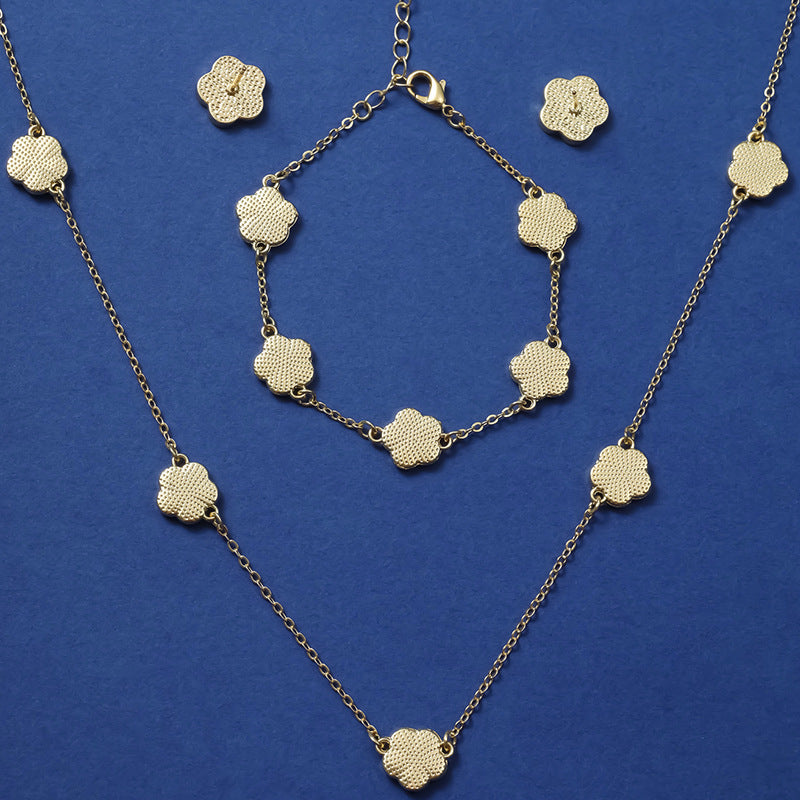 Lucky Five Petal Flower Ear Stud Necklace Bracelet Three-piece Set