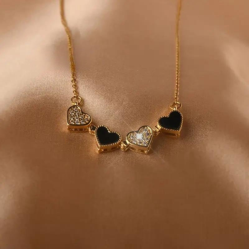 Four-Leaf Clover Pendant Necklace Temperament Entry Lux Niche Design